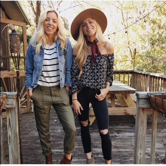 Madewell Silk Gardenhouse Off the Shoulder Top - Picture 2 of 6